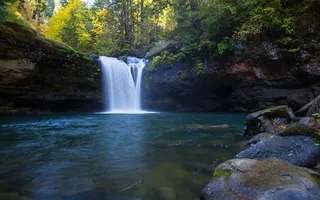 绿色 树林 丘陵 风景高 河流山川
