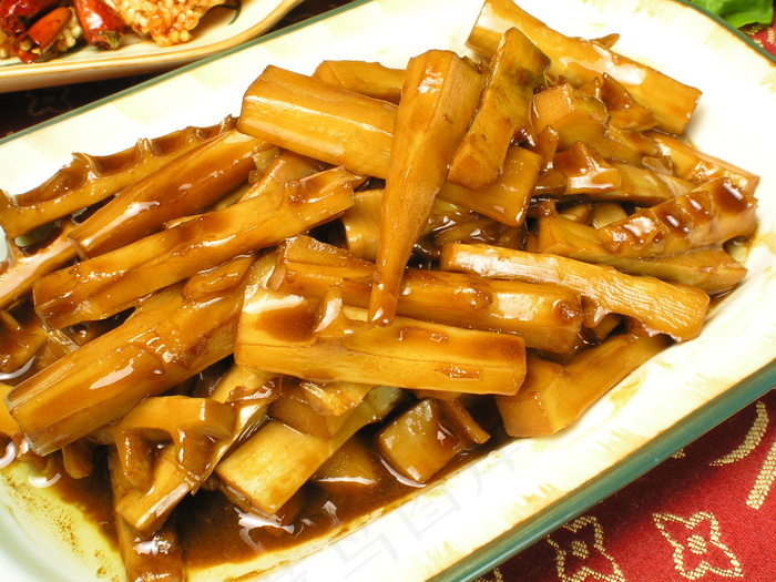 4335油焖春笋