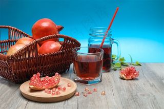 营养香甜多汁的石榴素材图