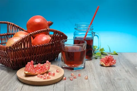 营养香甜多汁的石榴素材图 营养香甜多汁的石榴素材图