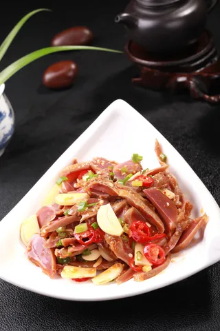 麻辣鸭胗 (1)