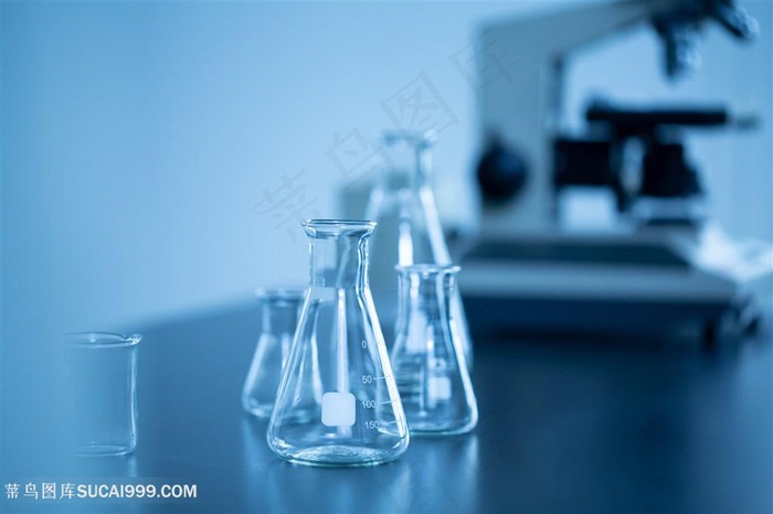 实验研究室里的玻璃杯