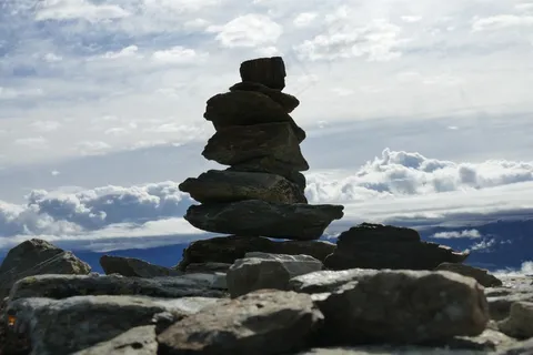高地石头堆叠景观图片 高地石头堆叠景观图片