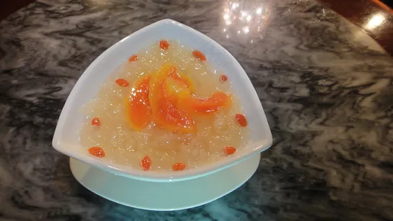 雪耳炖木瓜图片下载