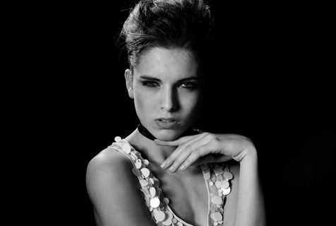 背头美女造型图片