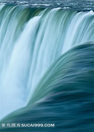 高原瀑布壮丽景观风景图片