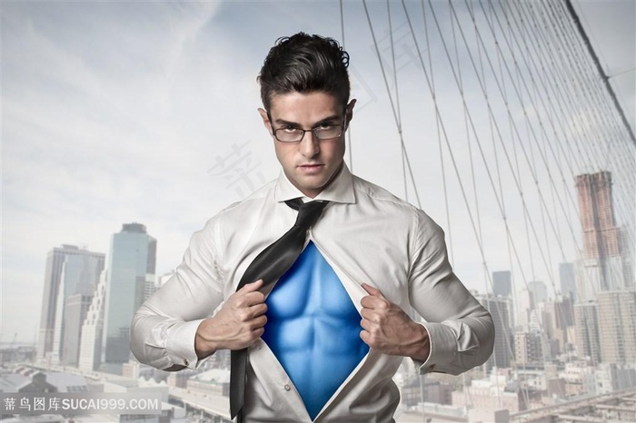 城市建筑与超人人物高清图