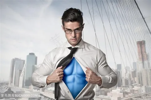 城市建筑与超人人物高清图