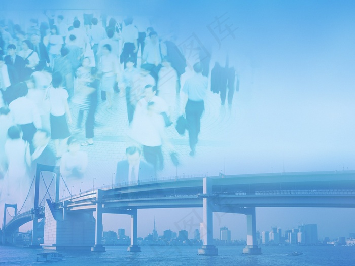 人群与大桥
