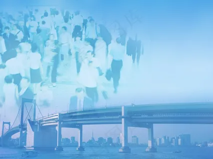 人群与大桥