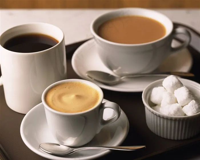 奶茶和糖块高清摄影图片