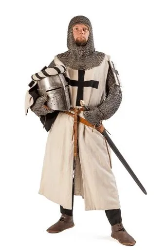 骑士盔甲 PNG免抠(683x1024)