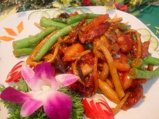 1292杭椒茶树菇炒烟肉