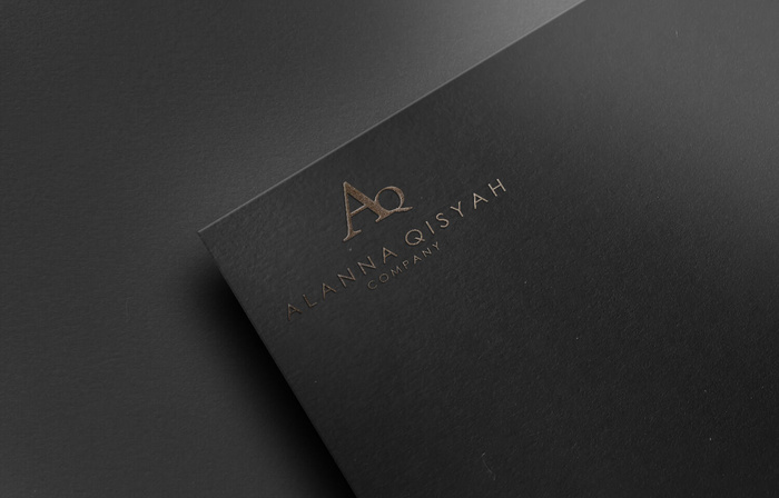 设计黑色迹象标志外装样机