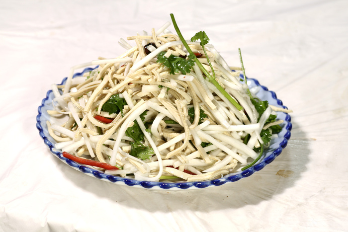 12菜心豆腐丝 髙建明驴肉火锅