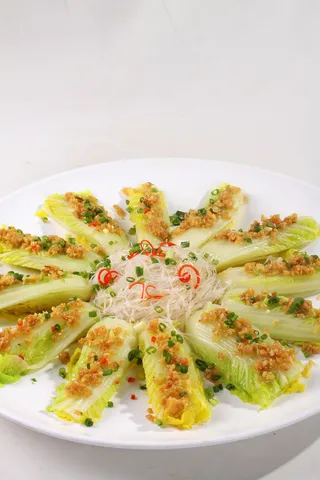 蒜茸粉丝蒸娃娃菜   22元一例