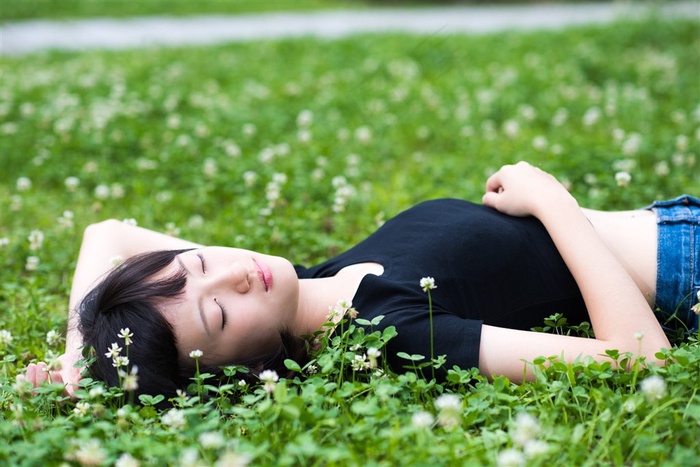 短发美女蔡谨卉摄影素材美图