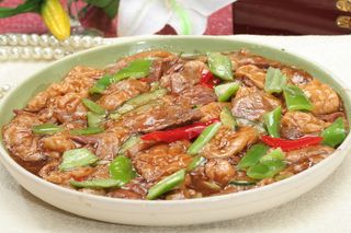 黄焖牛肉烧面筋