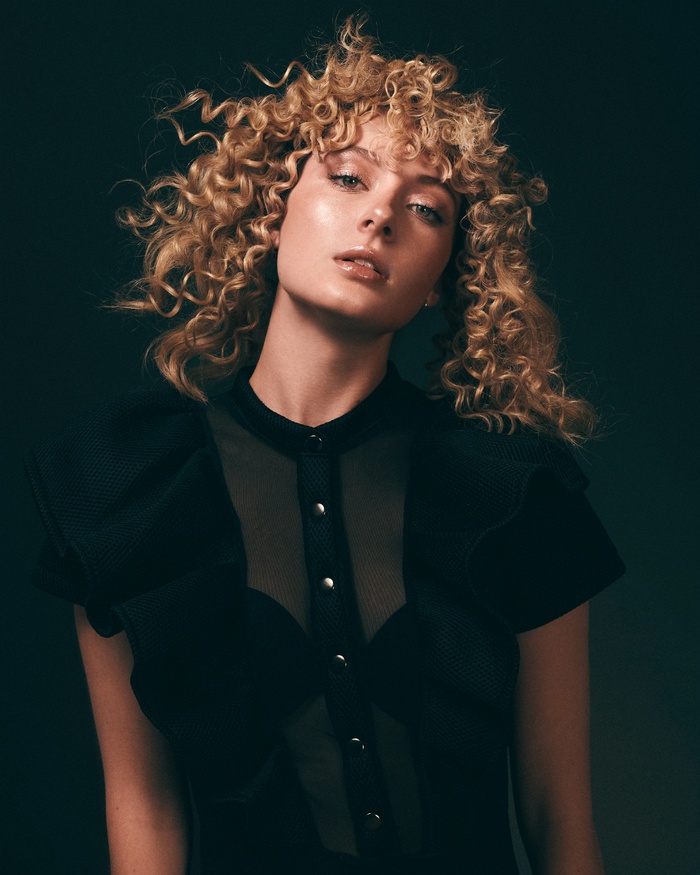 *131美女模特*图片