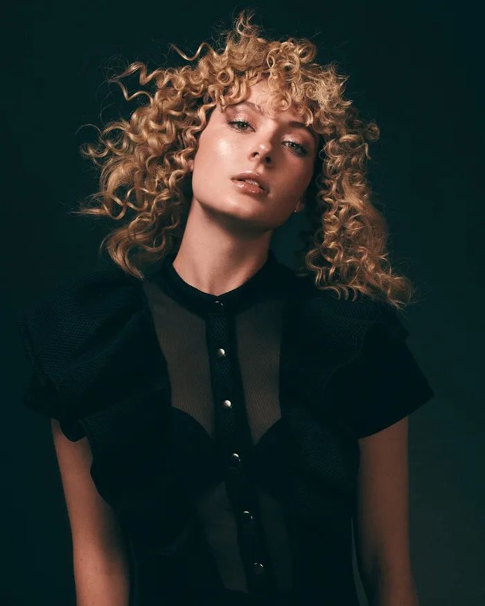 *131美女模特*图片