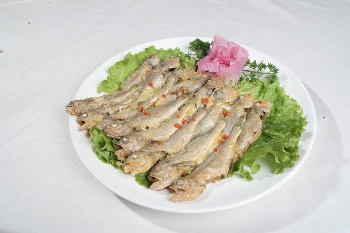 41香煎子梅鱼-金港湾