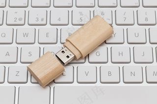电脑U盘图片