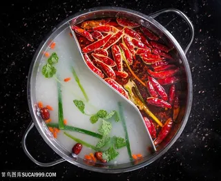 鸳鸯火锅汤料摄影素材
