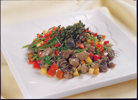 95X-112椒香仔江爆乌鸡