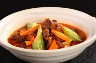 S00066啤酒牛肉煲 (1)