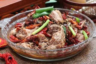 生炒麻辣仔鸡22元