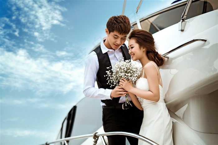 时尚恋人婚纱港口外拍精美图