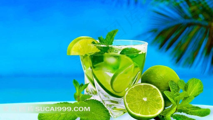 热带绿色柠檬冰块茶饮料图片