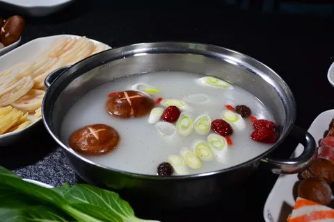 火锅底料美食汤底清补美味设计素材