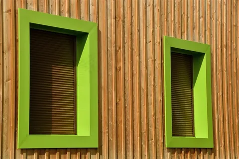 绿色木窗户图片 绿色木窗户图片