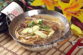  陈皮牛肉金针菇 