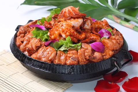 排骨焖八爪鱼  28元