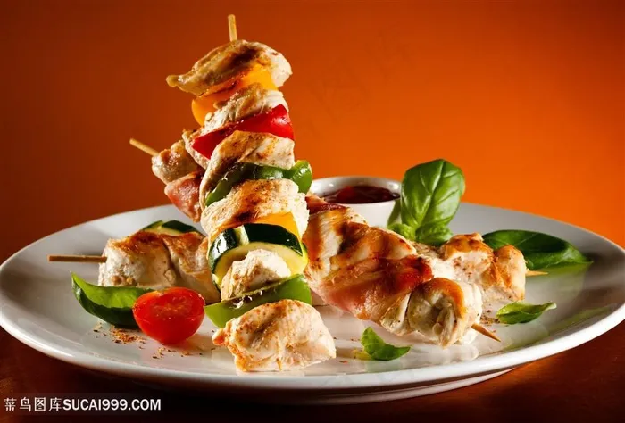 竖立起来的肉串图片