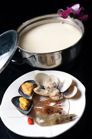 火锅麻辣烫锅底川菜汤锅-招牌银汤锅