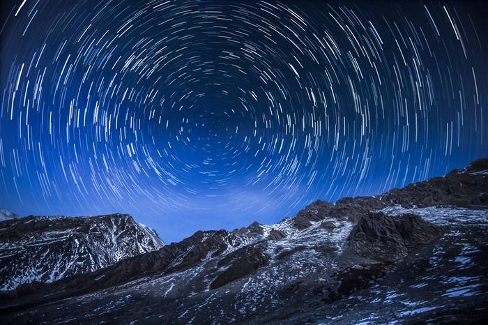 唯美昨轨星空图片