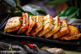 绍兴臭豆腐味道鲜美中华美食