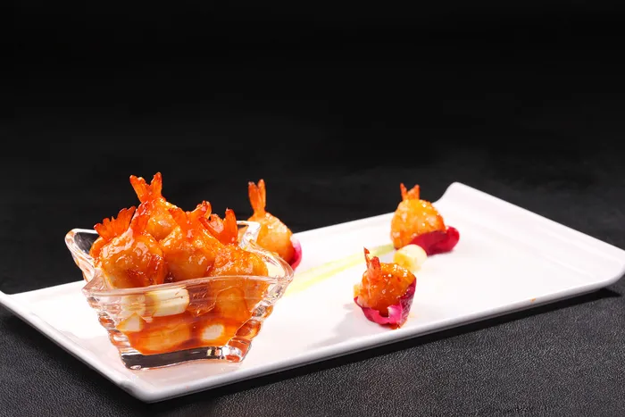 辣爆富贵荔枝虾1