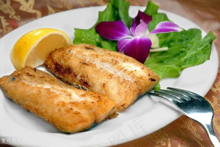 烤马鲛鱼的美食图片