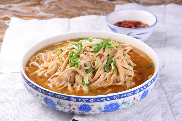 油淋干豆腐 (2)