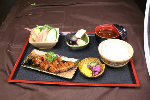 鳗鱼套餐   鳗鱼套餐
