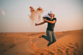 沙漠广告悬浮摄影图