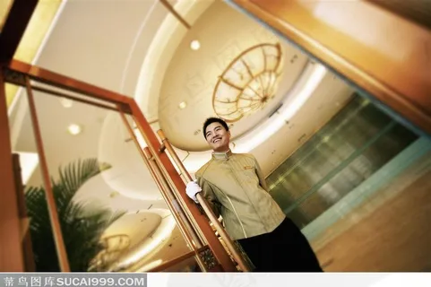 特殊角度酒店门童