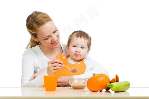 吃饭的可爱的婴儿高清大图 吃饭的可爱的婴儿高清大图