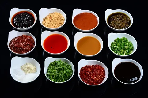 调味料火锅配料美食调味品辣椒酱葱姜蒜