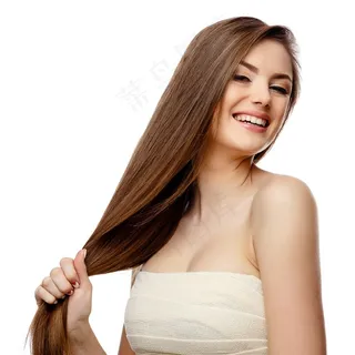 手抓着秀发的开心美女摄影