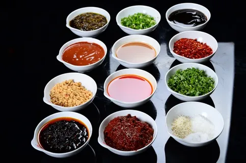 调味料火锅配料美食调味品辣椒酱葱姜蒜